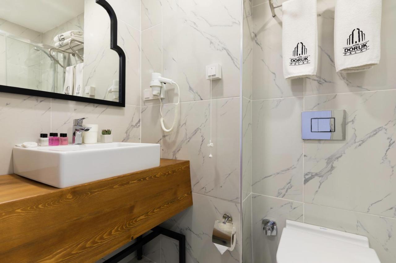 Doruk Palas Hotel Istanbul Bagian luar foto